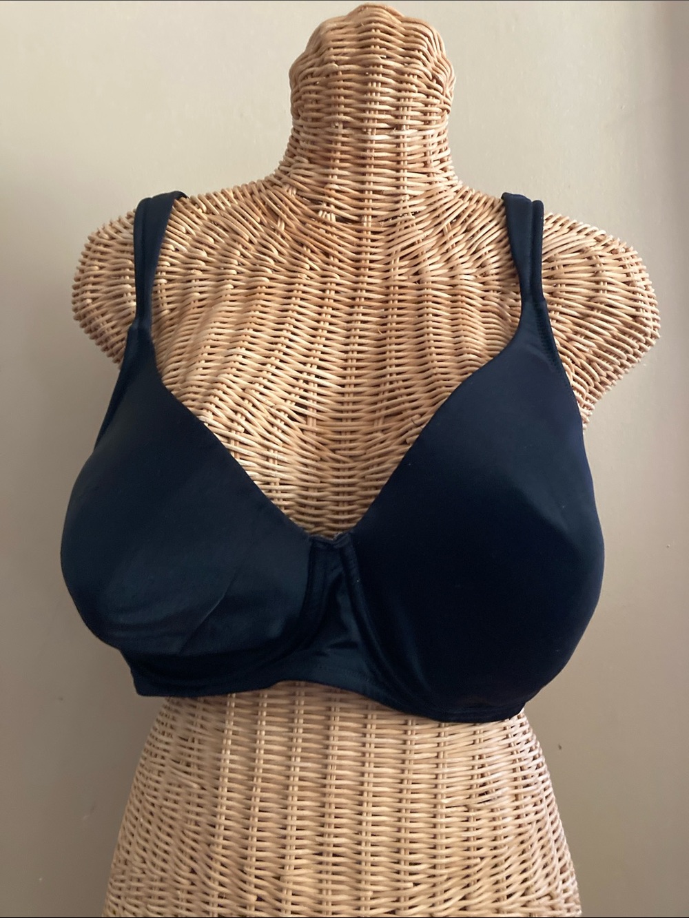 Everyday Comfort Wireless Bra - Black